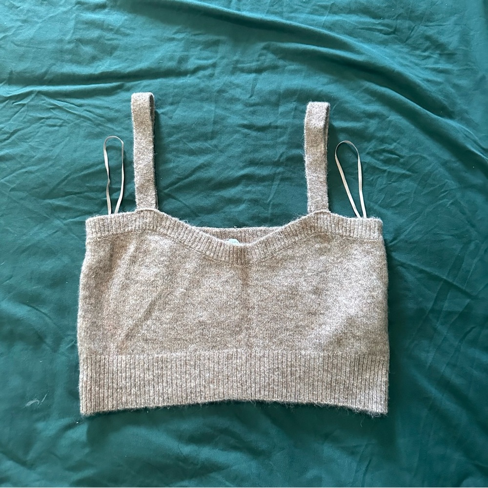 Zara Women's Gray Knit Crop Top